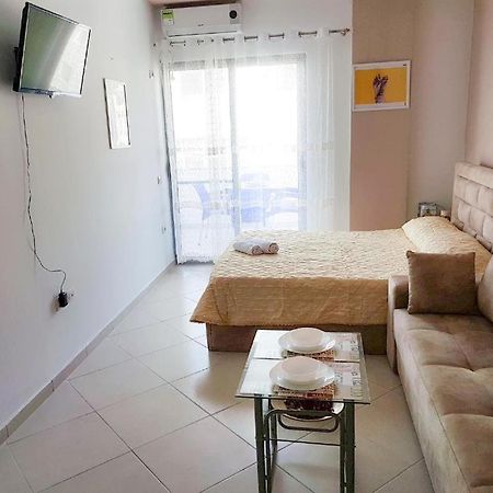 Apartamenti Velvet Shëngjin Exteriör bild