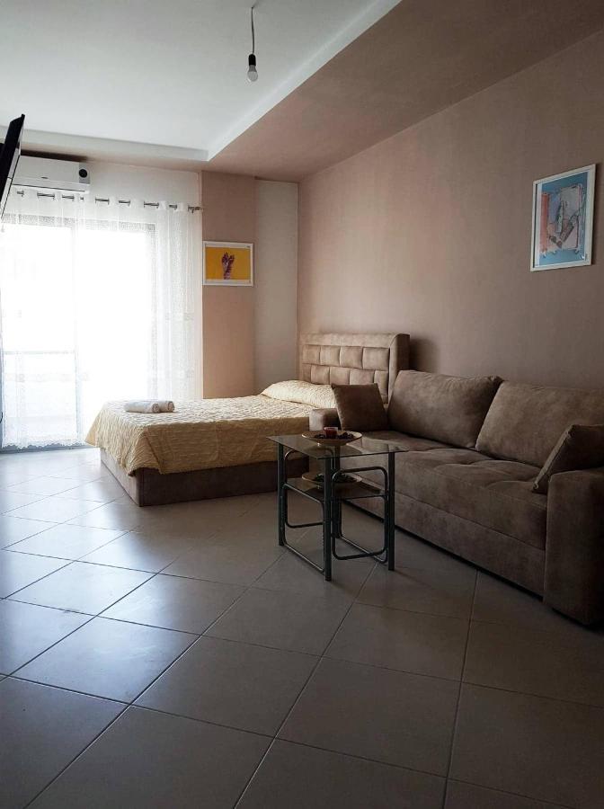 Apartamenti Velvet Shëngjin Exteriör bild